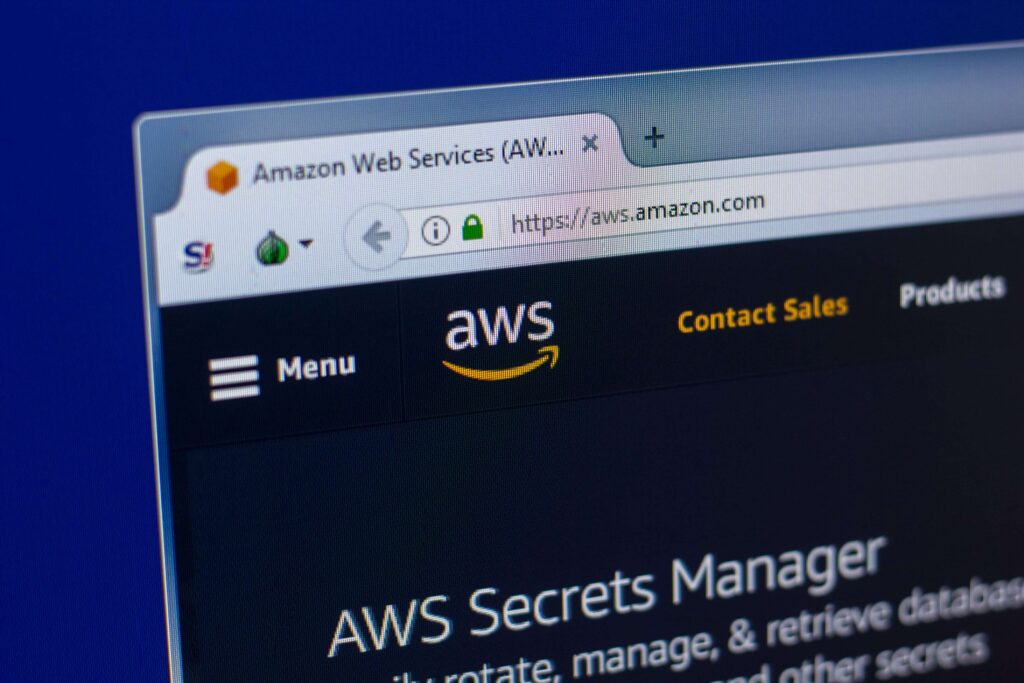 Sitio de Amazon Web Services afectado durante la caída global de servidores.