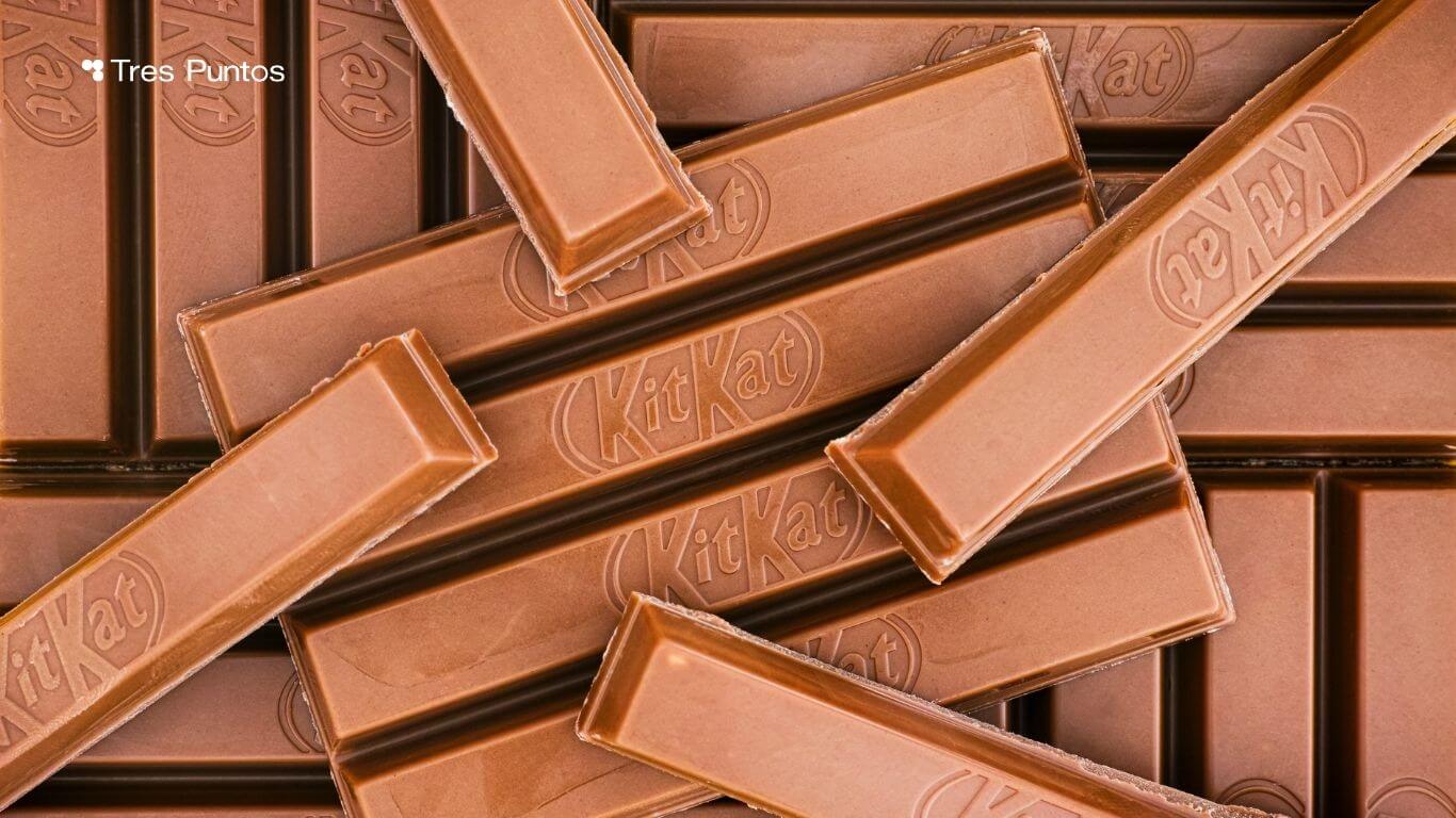 Barras de chocolate Kit Kat utilizadas como ejemplo de comunicación de crisis de Nestlé tras un robo de producto que se volvió viral en redes